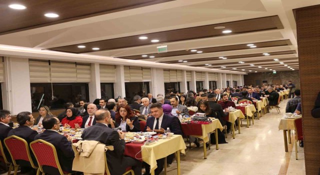 Ankara Adliyesi personelleri depremzede ailelerle iftarda bir araya geldi