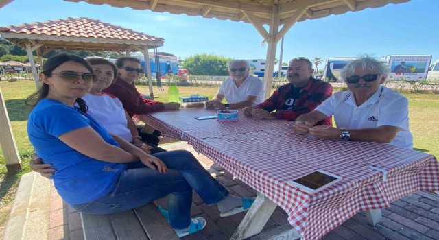 Antalyada bayramda tatilcilerin tercihi karavanlar oldu