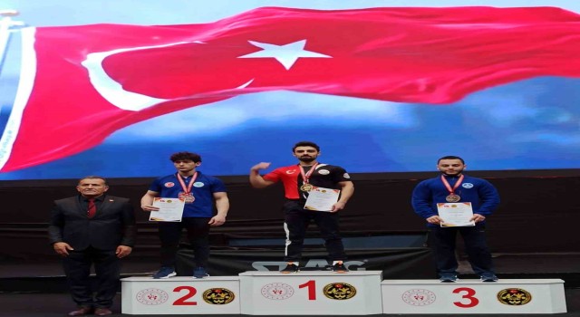 Ayın bileği bükülmüyor