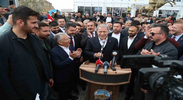 Bakan Akar: Büyük ve Güçlü Türkiye İçin Hep Beraber Çalışıyoruz