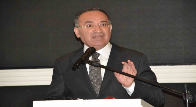 Bakan Bozdağ: Cezaevlerinde anadilde konuşma yasağını biz kaldırdık