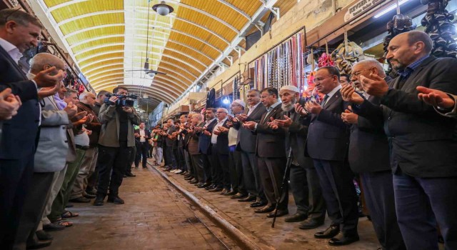 Bakan Bozdağ, Şanlıurfada esnaf duasına katıldı