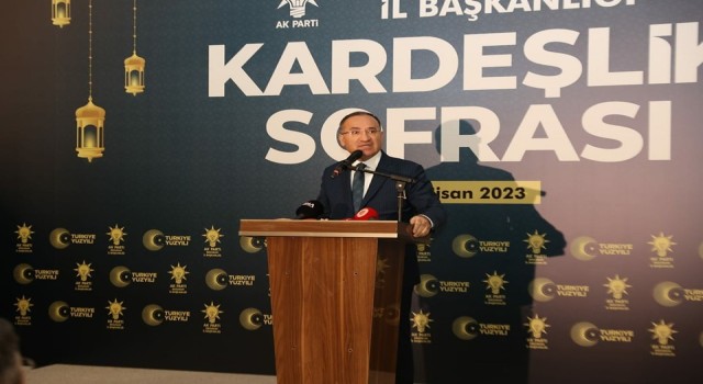 Bakan Bozdağ: ‘Terörle el birliği yapmışlar, millet ittifakı adayını cumhurbaşkanı yapmak için var güçleriyle çalışıyorlar