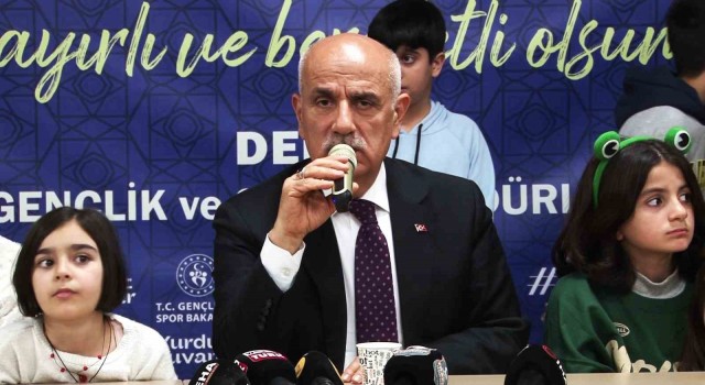 Bakan Kirişci: “Depremde kuzenlerim ve yeğenlerimi kaybettim”