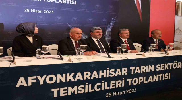 Bakan Kirişçiden afet bölgesindeki arıcılara büyük müjde:
