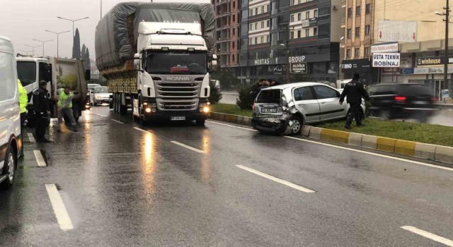 Balıkesirde zincirleme trafik kazası: 4 yaralı