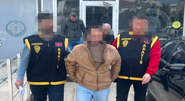 Bandırmada gasp ve hırsızlık suçlarından 5 kişi tutuklandı