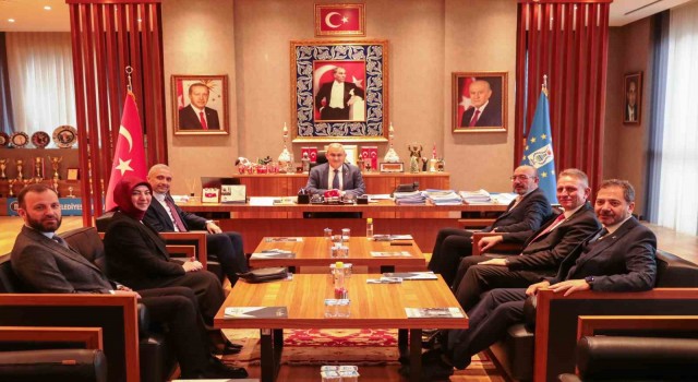 Başkan Alim Işık, AK Parti Kütahya milletvekili adaylarını ağırladı