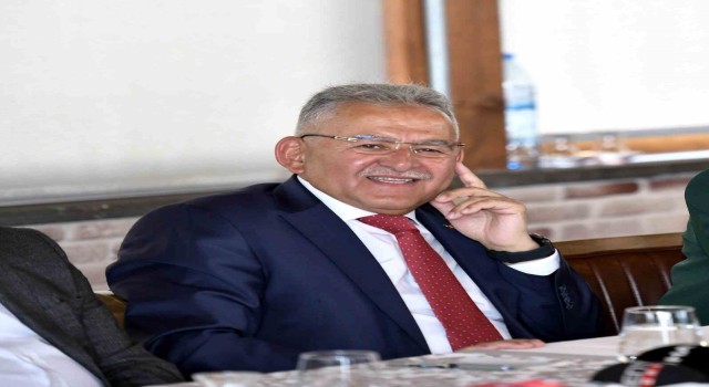 Başkan Büyükkılıç, Erdoğanın rahatsızlığı hakkında bilgi verdi