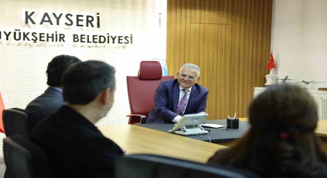 Başkan Büyükkılıça AK Parti Kocasinan İlçe Teşkilatının yeni yönetiminden ziyaret