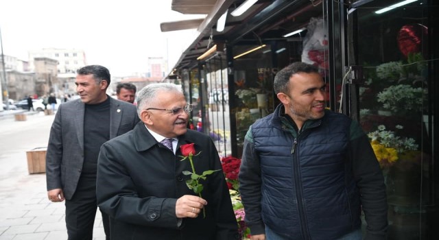 Başkan Büyükkılıçtan esnaf ziyareti