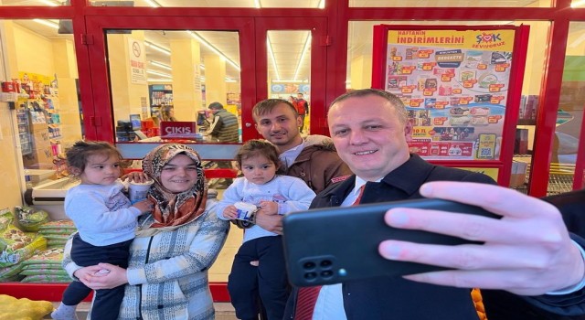 Başkan Selim Alana Beycumada güler yüzlü karşılama