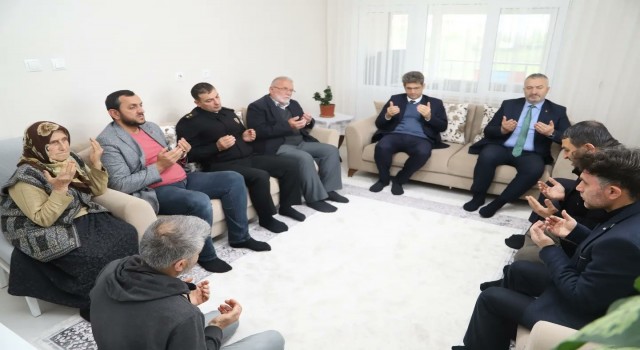 Başkan Topaloğlu, şehit ailelerini unutmadı