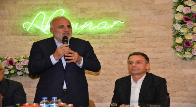 Başkan Zorluoğlu Maçkalılar ile iftarda buluştu
