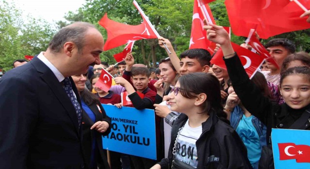 Batmanda 23 Nisan Ulusal Egemenlik ve Çocuk Bayramı coşkuyla kutlandı