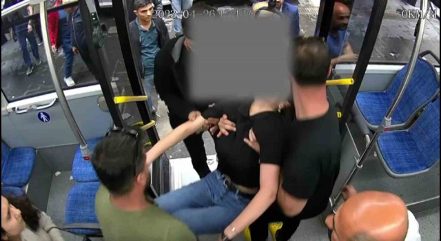 Batmanda otobüs şoförü genç kızın hayatını kurtardı