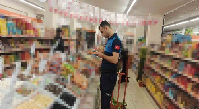 Batmanda zabıta ekipleri bayram şekeri denetimi yaptı
