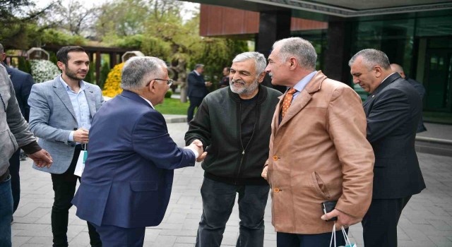 Bayram öncesi kolonyalar Başkan Büyükkılıçtan