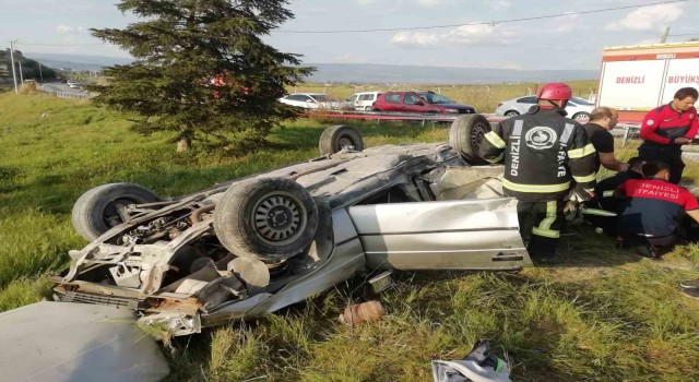 Bayram ziyaretinden dönen ailenin aracı takla attı: 1i ağır 3 yaralı
