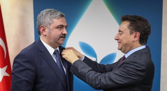 BBPden istifa eden Tahir Şahin, DEVAdan da istifa etti