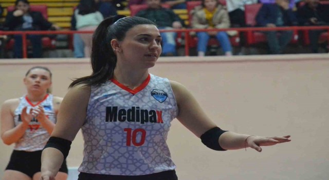 Beril Tozlu, Bilecik Belediyesporda