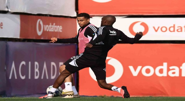 Beşiktaş, Ümraniyespor maçı hazırlıklarını sürdürdü