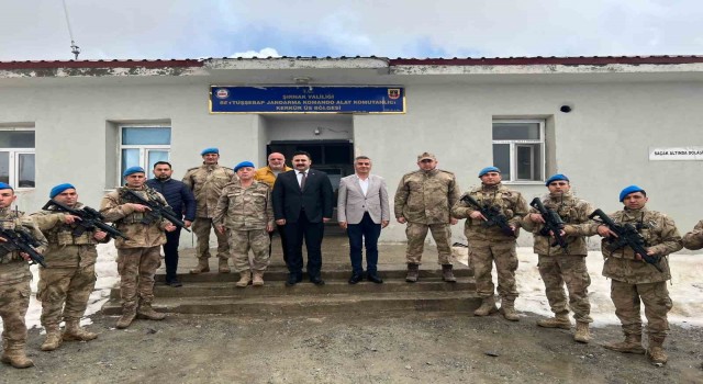 Beytüşşebapta Mehmetçiğin bayramı kutlandı