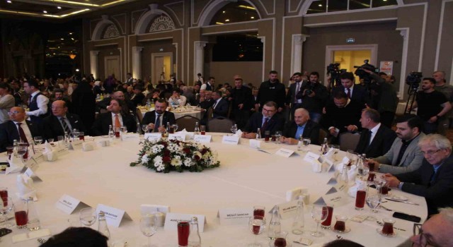 Binali Yıldırımdan Millet İttifakının iki belediye başkanını cumhurbaşkanı yardımcısı olarak açıklamasına eleştiri