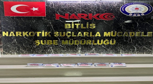 Bitliste 1 kilo 117 gram metamfetamin ele geçirildi