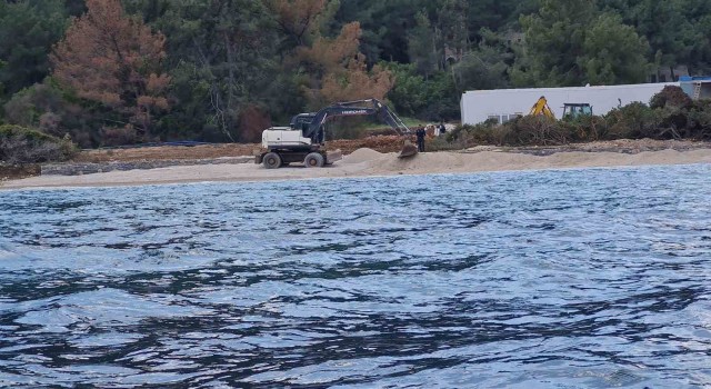 Bodrumda denize dökülen kum kaldırılıyor, beton bloklar için talimat verildi