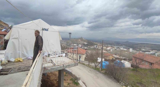 Bu çadıra bakan bir daha dönüp bakıyor