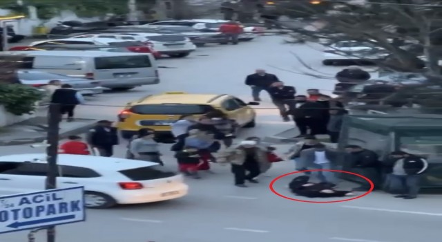 Bursada kadınların yan bakma kavgası kamerada