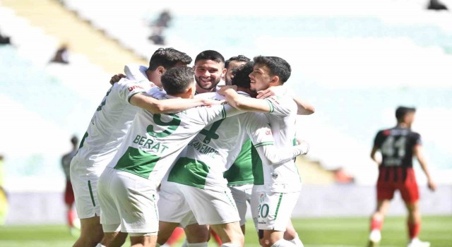 Bursaspor zorlu maratona başlıyor
