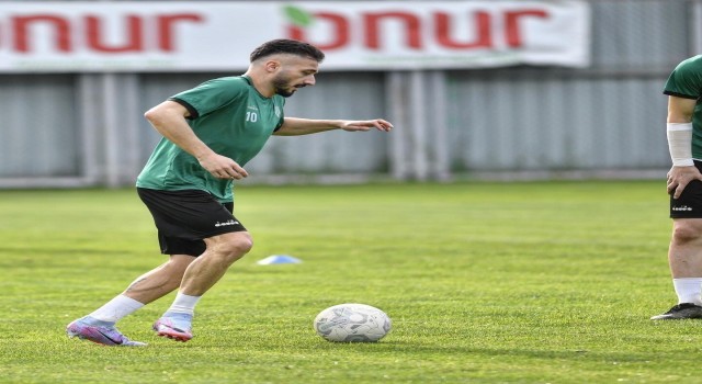 Bursasporda Isparta 32 Spor maçı hazırlıkları başladı