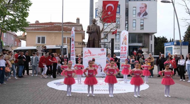 Büyükçekmecede 23 Nisan coşkusu yaşanıyor