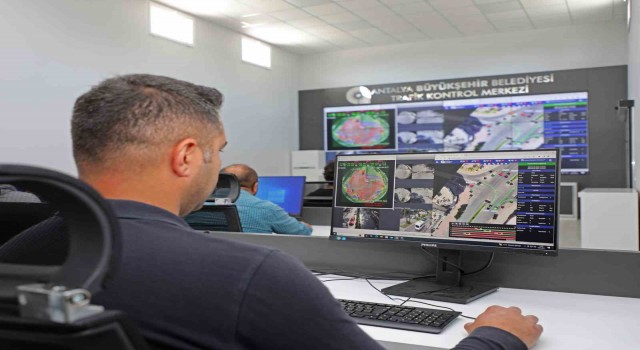 Büyükşehir kavşakları Trafik Kontrol Merkezinden izleyecek