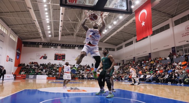Çağdaş Bodrum Spor şampiyonluğa koşuyor