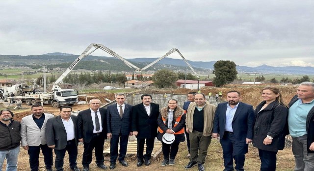 Çamelinde TOKİ konutlarının temel törenle atıldı