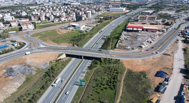 Çayırova Turgut Özal Köprüsünde trafik sorunu çözüldü