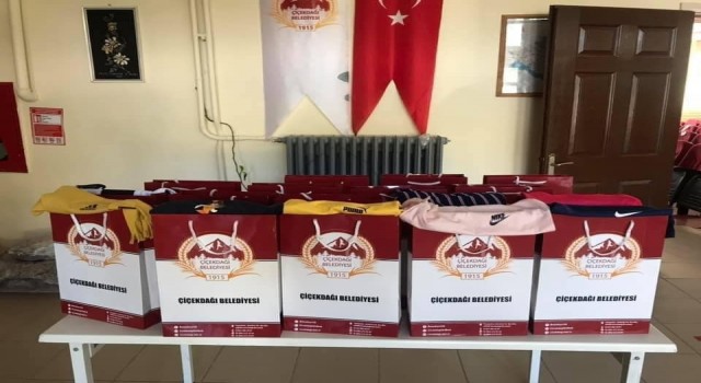 Çiçekdağı Belediyesi Hayır Evi ile ihtiyaç sahipleri için köprü görevi görüyor