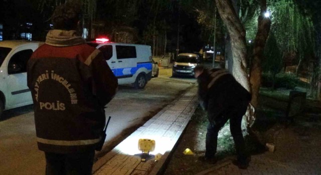 Çorumda bir eve ateş açıldı