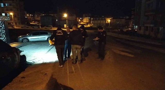 Çorumda otomobil kundaklandı