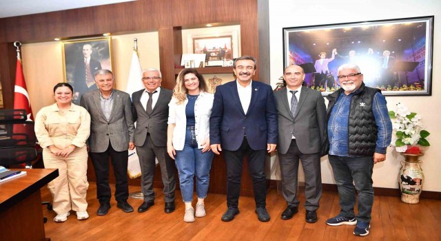 Çukurova Belediye Başkanı Çetin: Çukurovada deprem daha büyük oldu