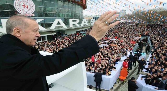 Erdoğan: "14 Mayıs'ta Allahın izni ile sandıkları da patlatacak, yeni dönemin de müjdelerini vereceğiz"