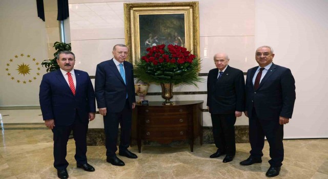 Cumhurbaşkanı Erdoğan, Bahçeli, Destici ve Aksakalı kabul etti