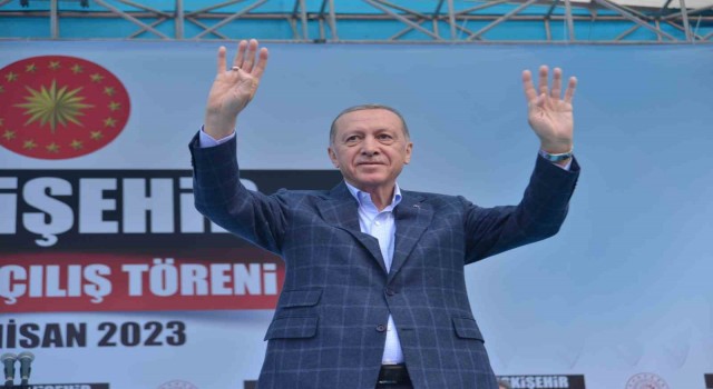 Cumhurbaşkanı Erdoğan Eskişehirde 2 yeni müjde verdi