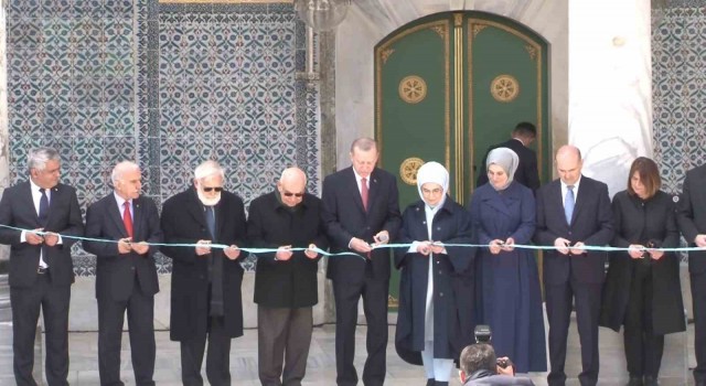 Cumhurbaşkanı Erdoğan, Topkapı Sarayında restorasyonu tamamlanan alanların açılışını gerçekleştirdi
