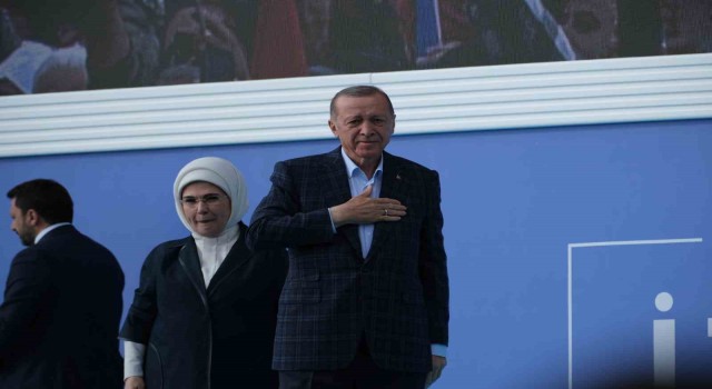 Cumhurbaşkanı Erdoğandan 6lı masa tepkisi: Bizzat kendilerinin ‘kumar masası dedikleri masa, rulet masası çıktı