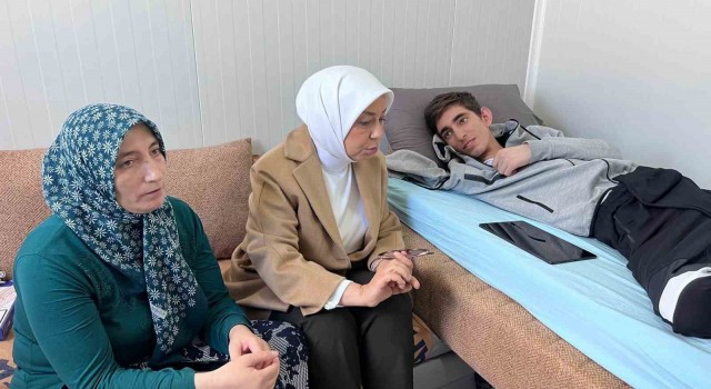 Cumhurbaşkanı Erdoğandan depremzede Ömer için protez kol ve bacak talimatı
