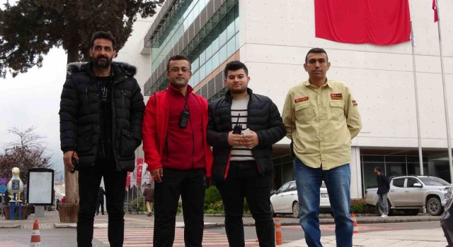 Deprem günü, haberleşmeye amatör telsizcileri destek olmuş